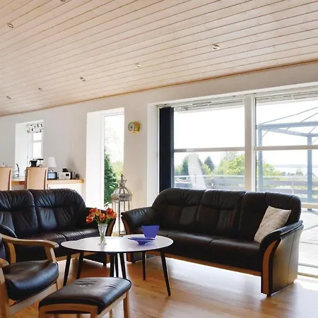 Two-bedroom Holiday In Casa de Férias